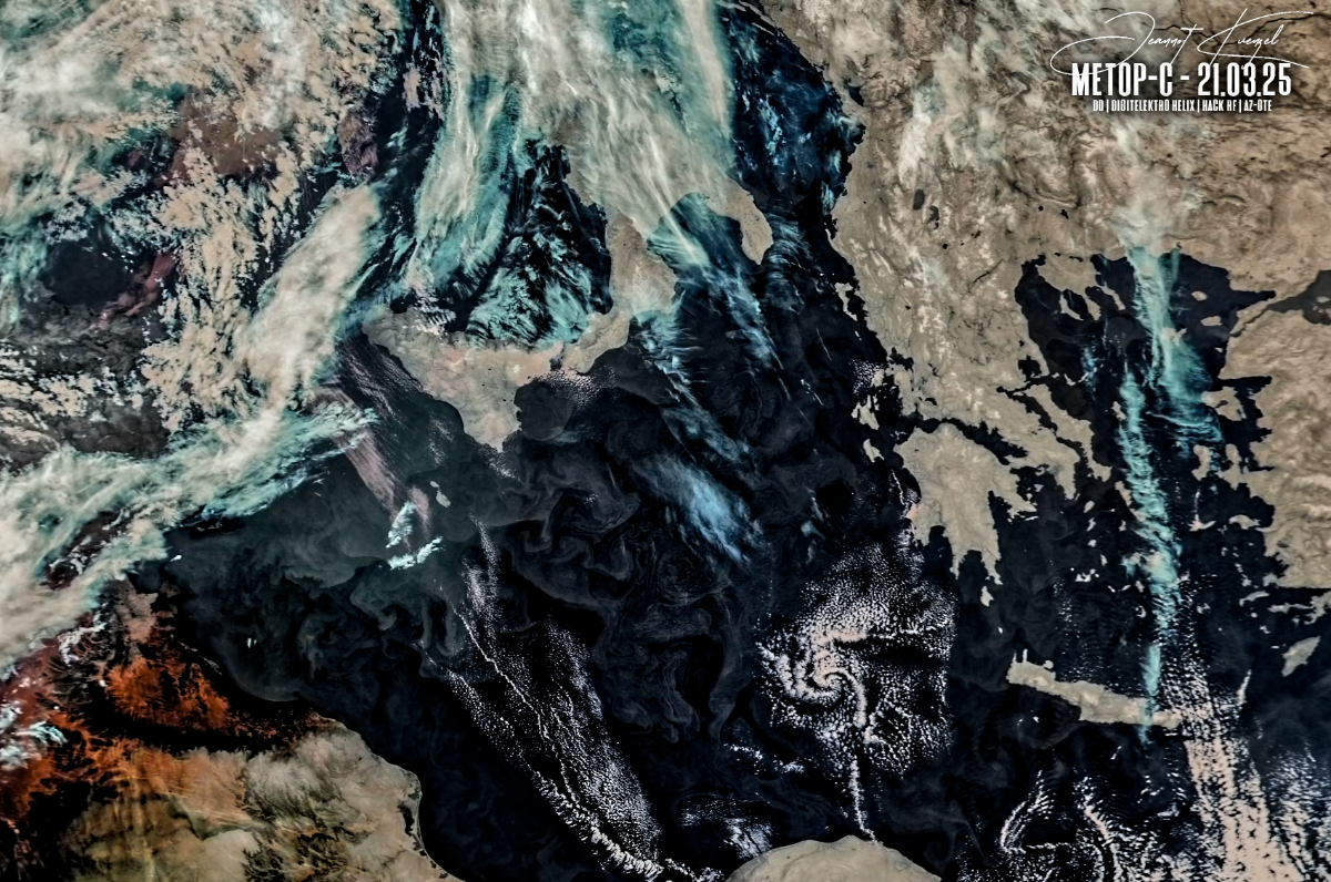 3.25 MetOpC avhrr 3 AVHRR 3b45 IR False Color D2